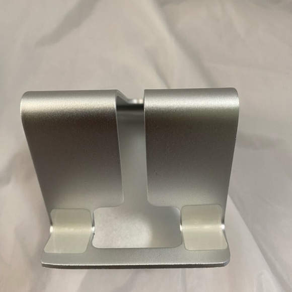 Mobile Phone Desktop Support Tablet iPad Holder - Picture 6 of 8